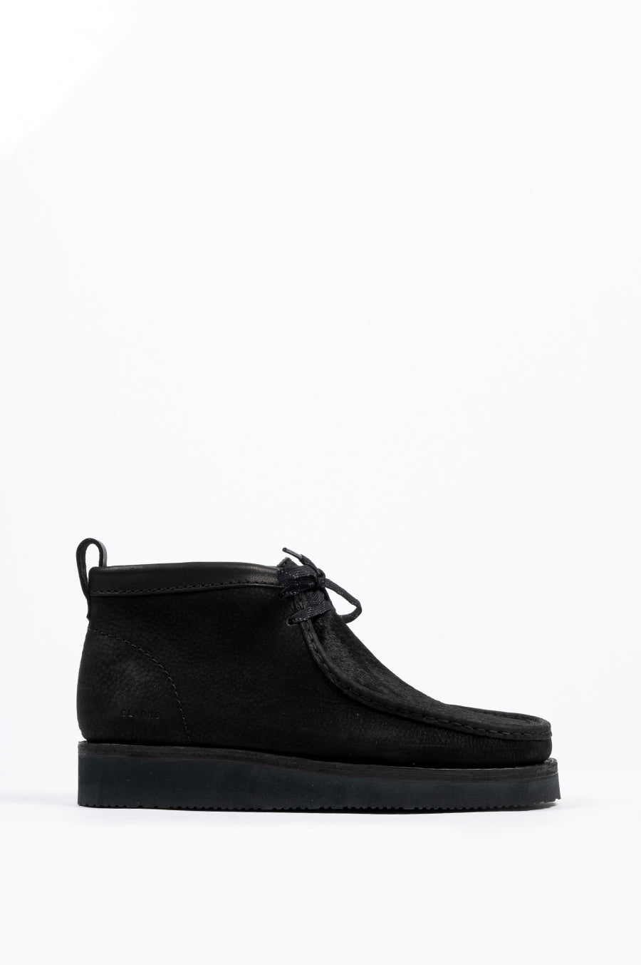 CLARKS WALLABEE BOOT HIKE BLACK SUEDE – BLENDS