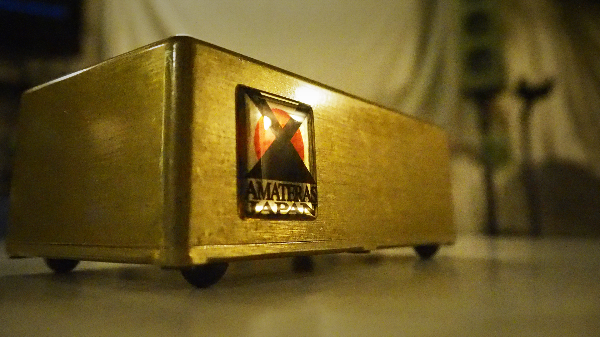 gold04.jpg?v=1757812092616