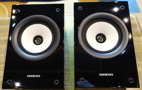 ONKYO D-309H ドルビーアトモス イネーブルドスピーカーを試してみまし