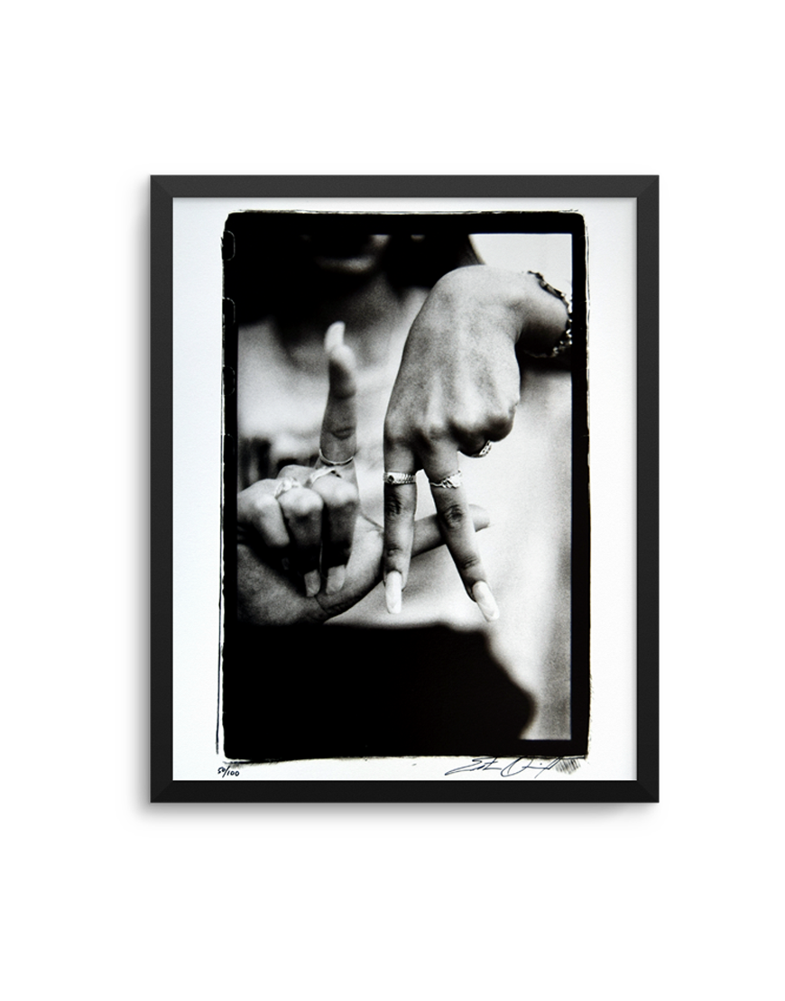 L.A. FINGERS | ESTEVAN ORIOL + LIMITED EDITION PRINT | DRAGO Publisher