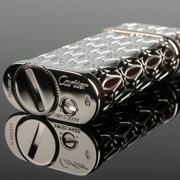 カルティエライター CA120134 2Cモチーフ プラチナフィニッシュ