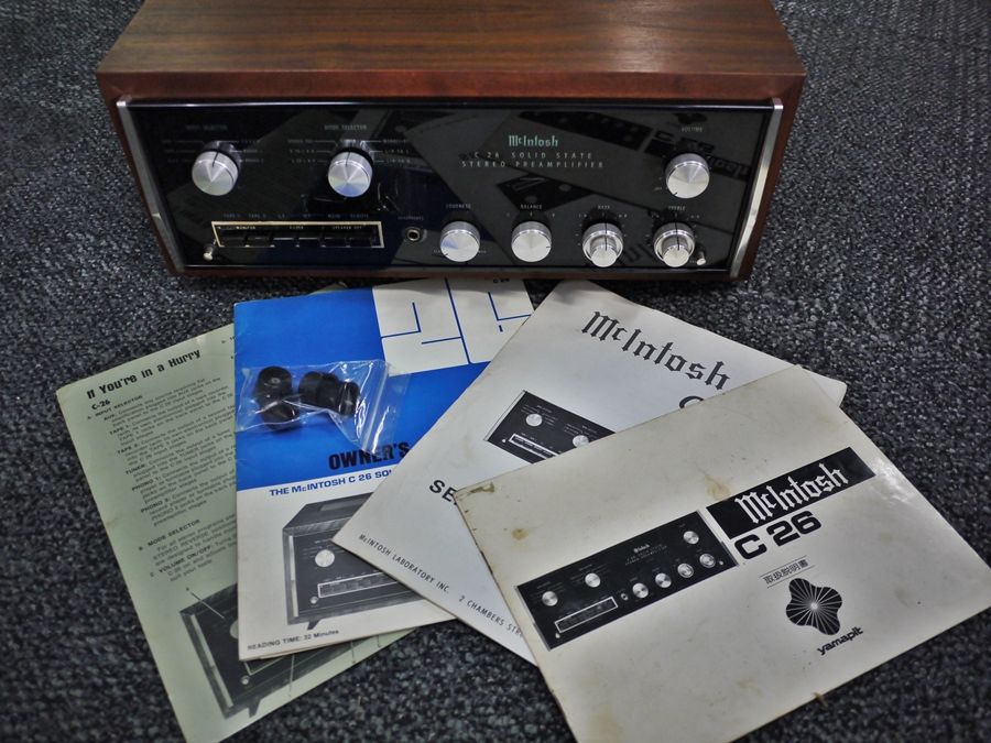 マッキントッシュMcintosh) C26 プリアンプ ウッドケース付き
