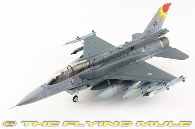 F-16V Fighting Falcon 1:72 Diecast Model - Hobby Master HM-HA3895