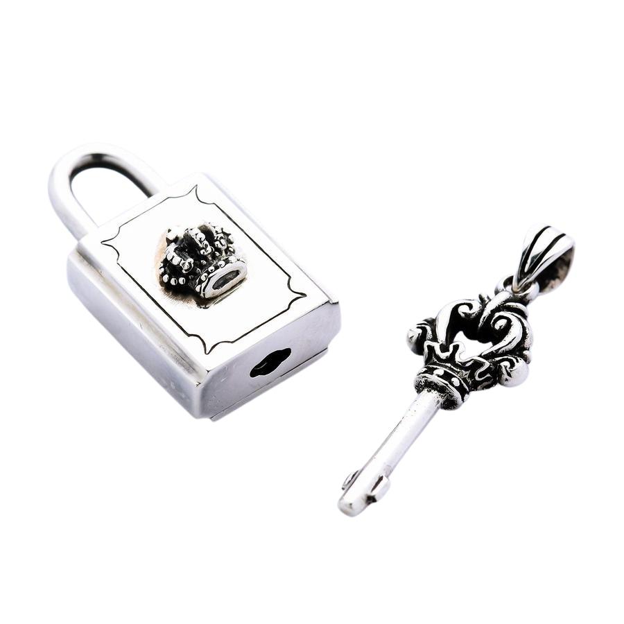 Silver Lock and Key Pendant
