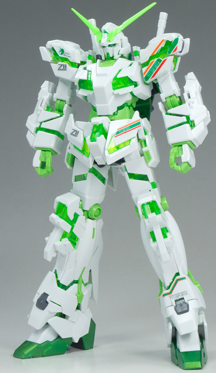 HGUC 1/144 Unicorn Gundam (Destroy Mode) [Seven Eleven Color]: a