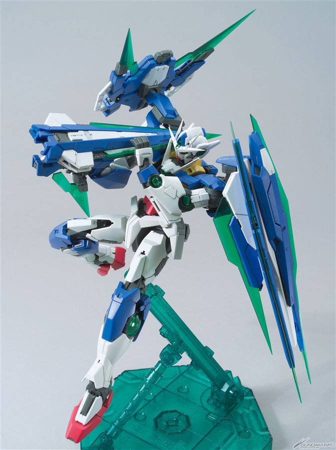 MG 1/100 00 QAN[T] FULL SABER: Just Added Many New Official Images