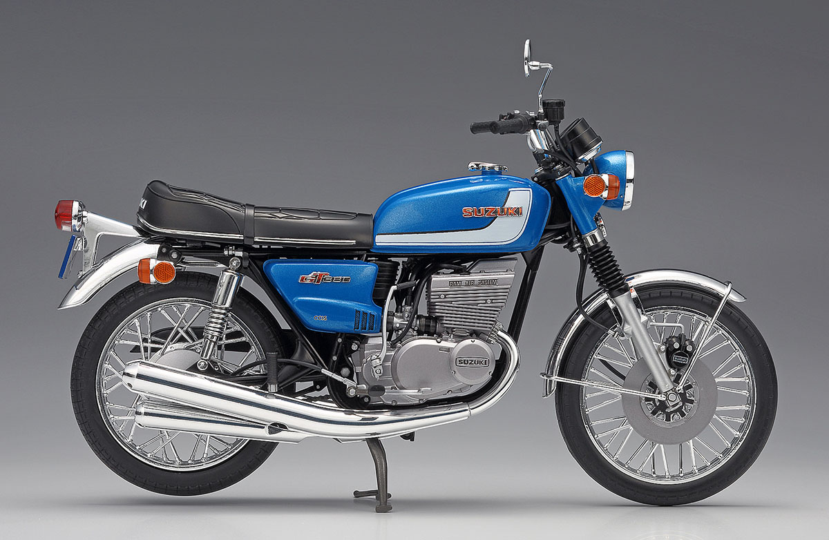 SUZUKI GT380 B | 株式会社 ハセガワ