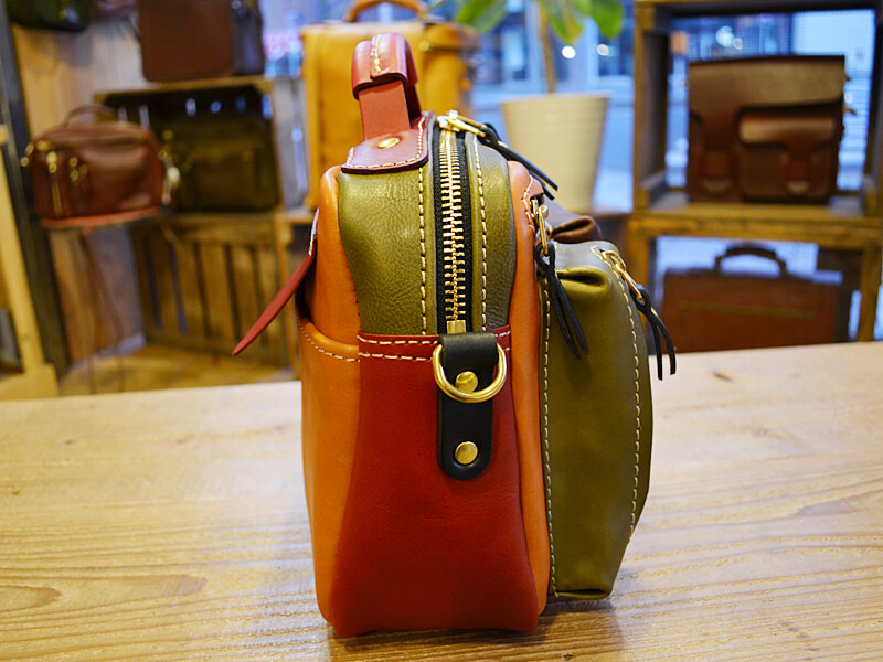 マルチカラーの鞄、大阪店にもありますよー！｜革鞄・革小物のHERZ公式通販
