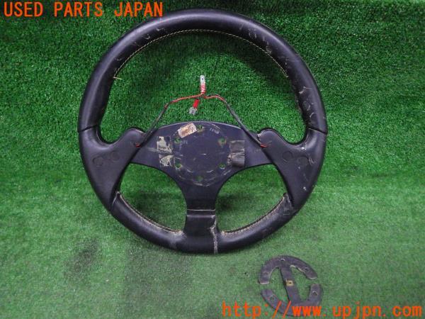 MOMO モモ ステアリングホイール F1コンセプト 中古品 momo モモ 35φ