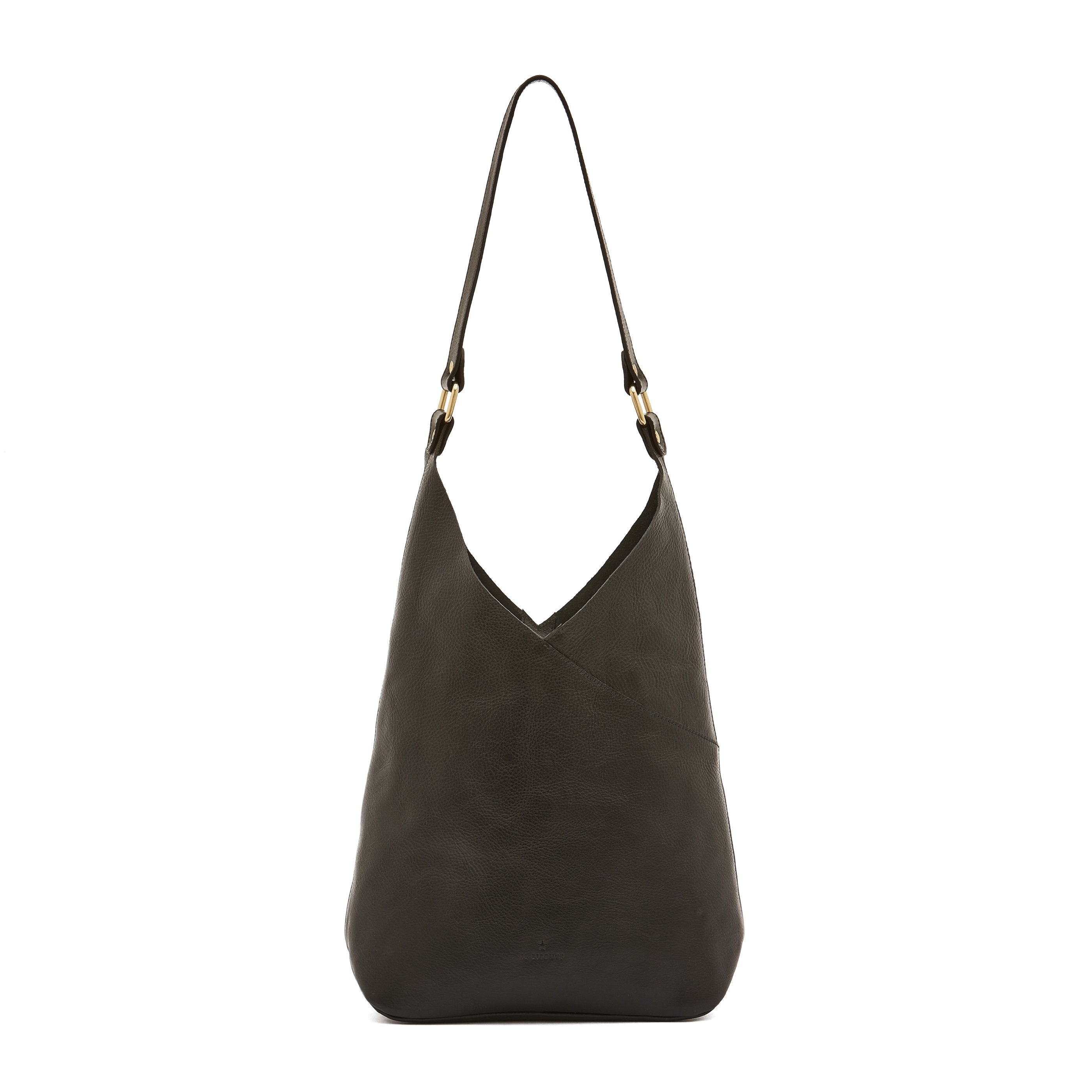 Malibu | Women's shoulder bag in leather color black – Il Bisonte