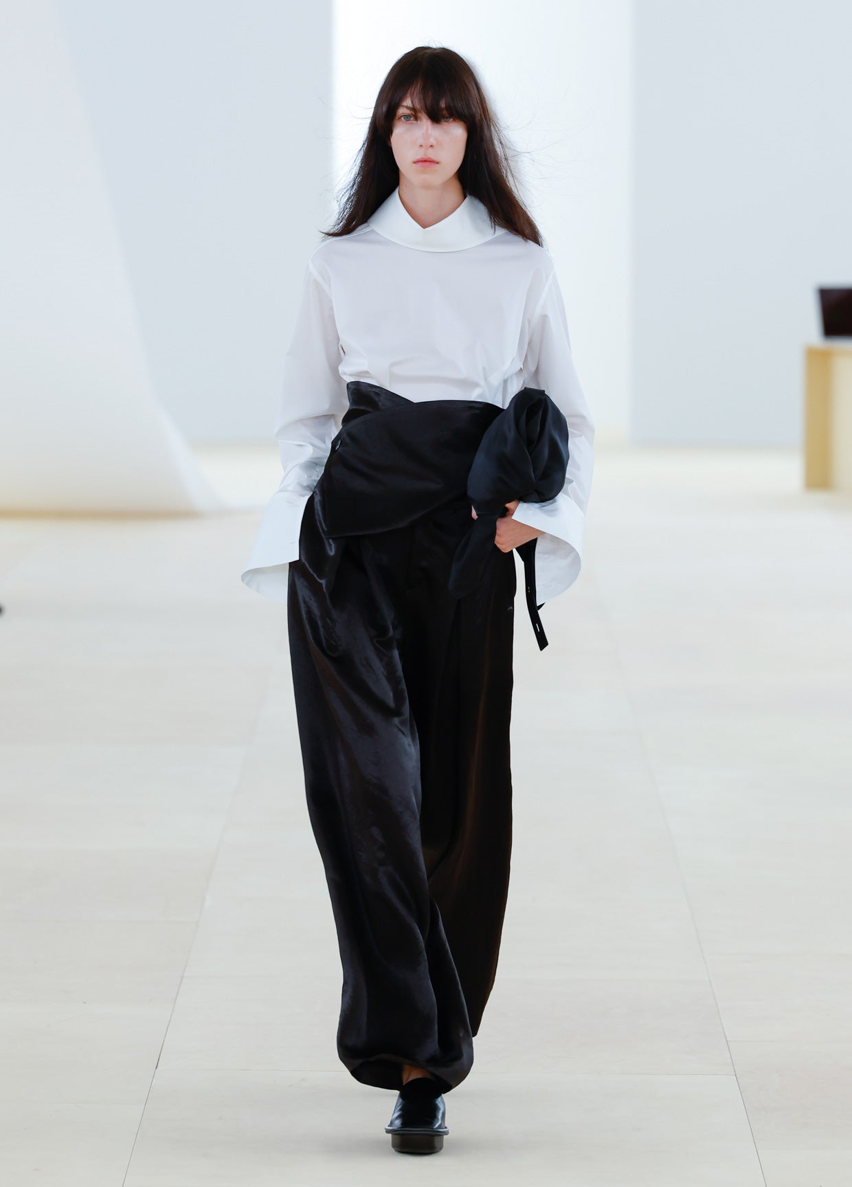 良品】イッセイミヤケ ISSEY MIYAKE パーカー アイボリー 国旗 M