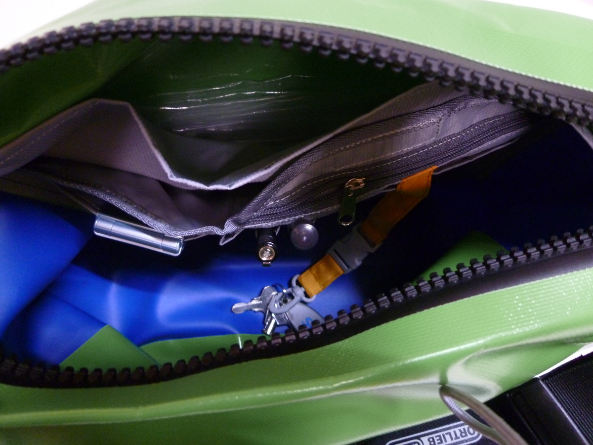 空気さえも逃がさない！ORTLIEB/オルトリーブ 完全防水のショルダー