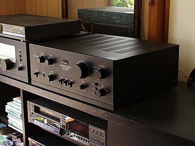 Sansui AU-D607