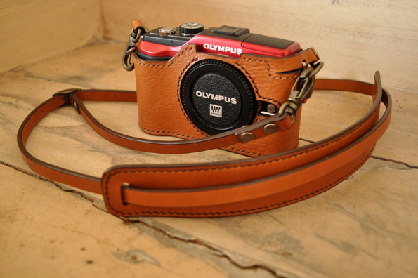 OLYMPUS様 PEN Lite E-PL2 専用レザーケース 【GO041】 | GALLERY