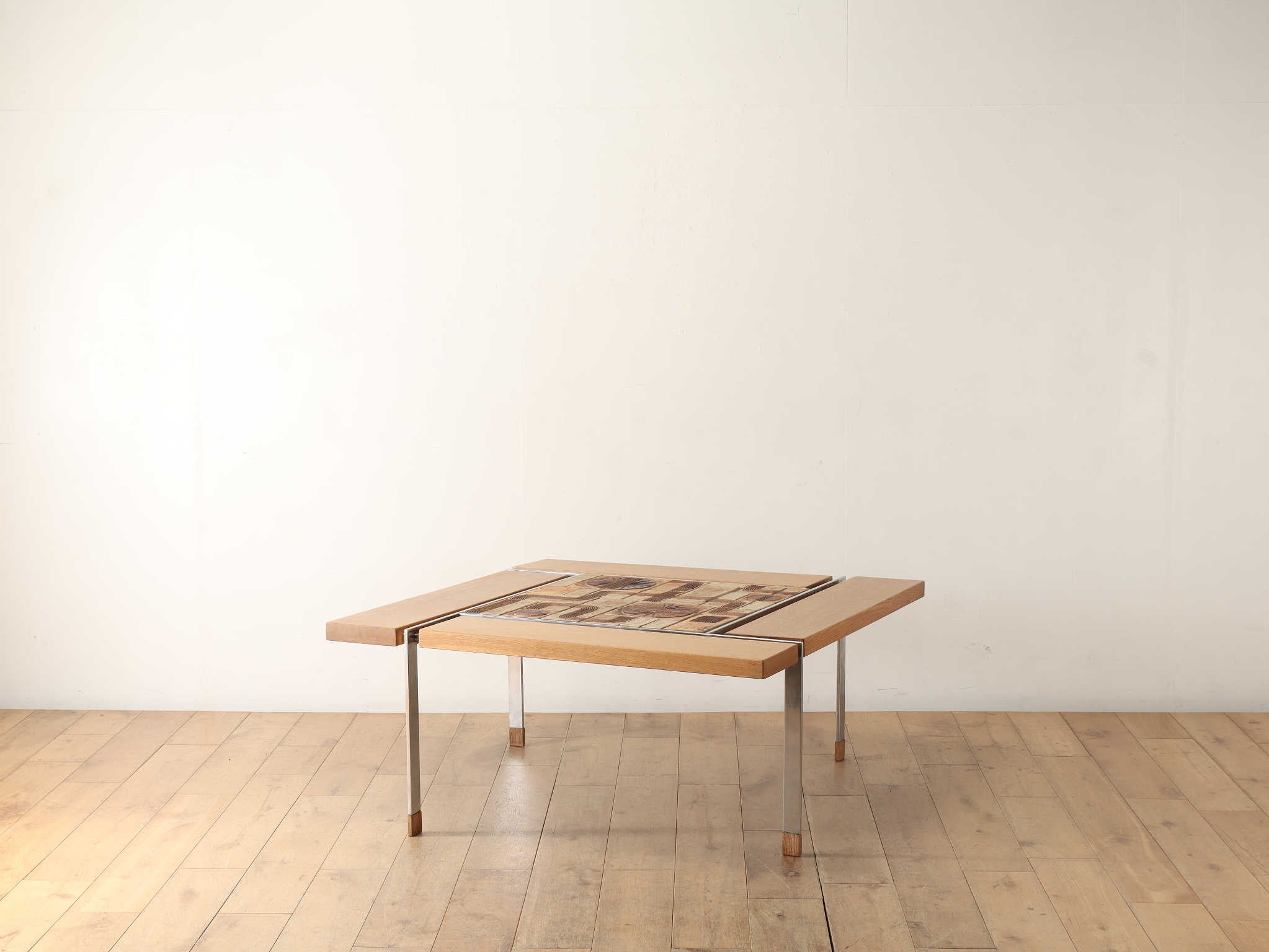 RYESBERG MOBLER タイルトップコーヒーテーブル | ロイズ