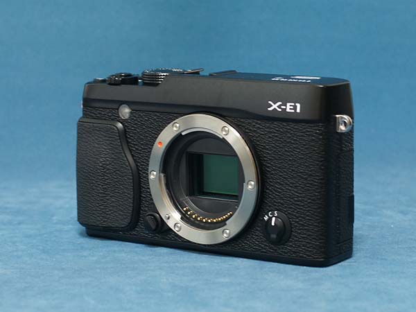 富士フイルム FUJIFILM X-E1の徹底レビュー ミラーレスカメラ /monox
