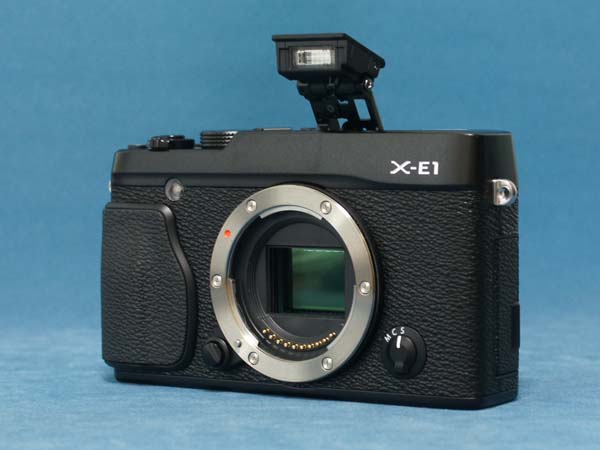 富士フイルム FUJIFILM X-E1の徹底レビュー ミラーレスカメラ /monox