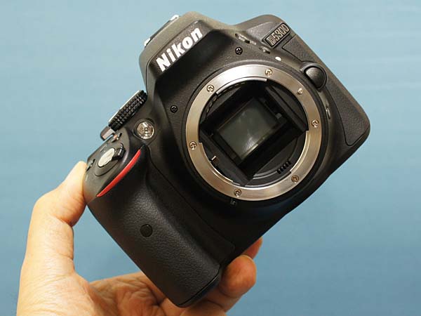 製品仕様からみたニコン Nikon D5300 デジタル一眼レフ /monox