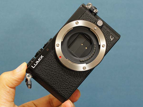 パナソニック Panasonic LUMIX DMC-GM1S ブラッシュアップされた