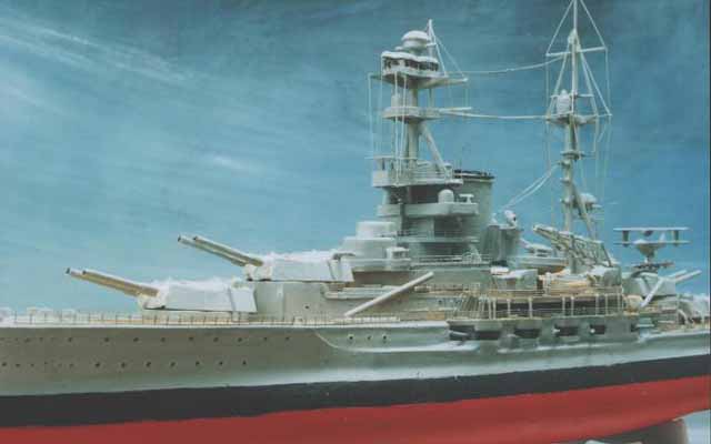 M o d e l W a r s h i p s . c o m - G a l l e r y