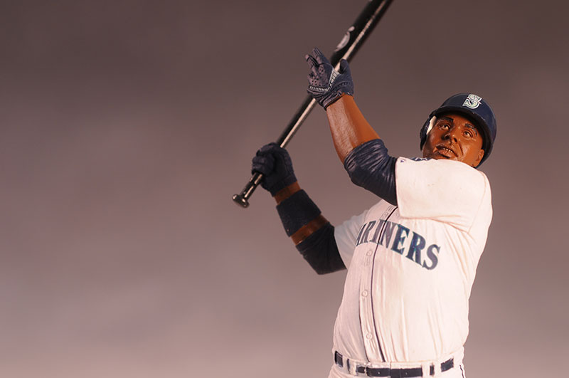 Review and photos of McFarlane Ken Griffey Jr. exclusive Mariners