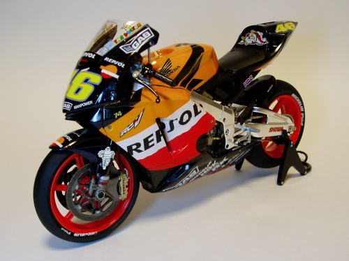 REPSOL RC211V