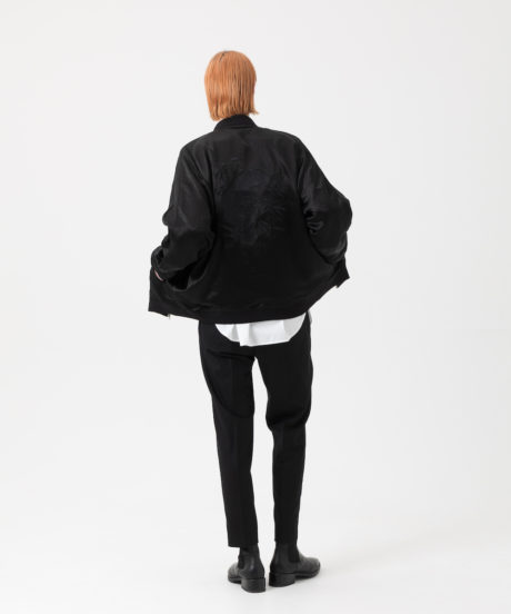 今月のメインアイテム！オリジナルの3レイヤー生地を搭載しモードで