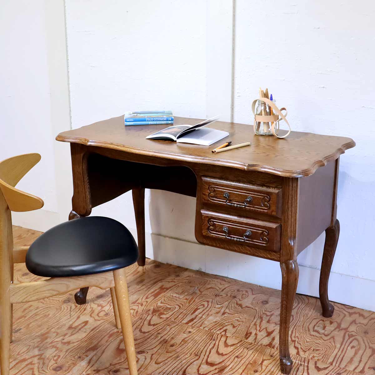 三越ブルージュ / Brugge ルーマニア製 オーク材 デスク アンティーク
