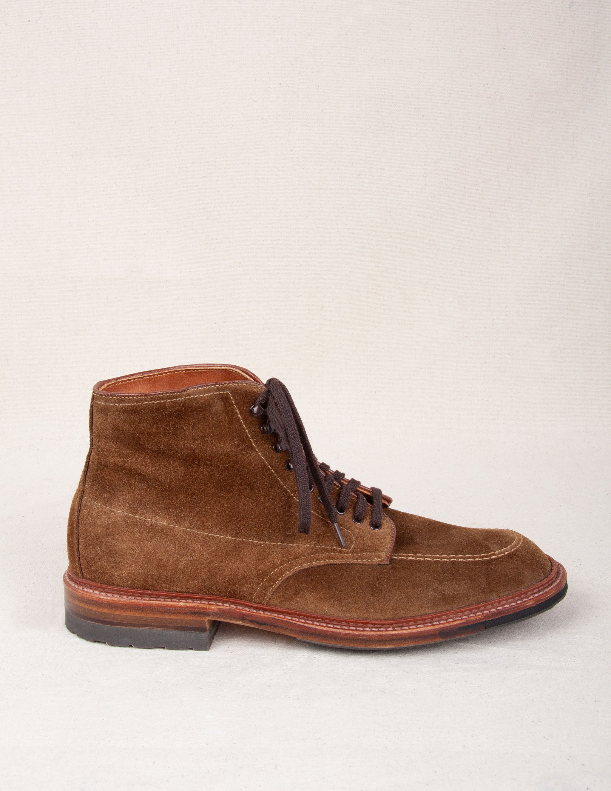 Alden Indy Boot 4011HC in Snuff Suede – RIVAY