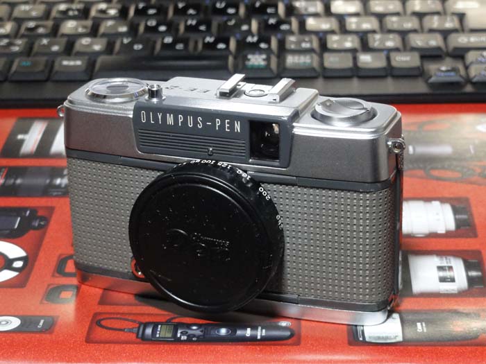 OLYMPUS-PEN EES-2