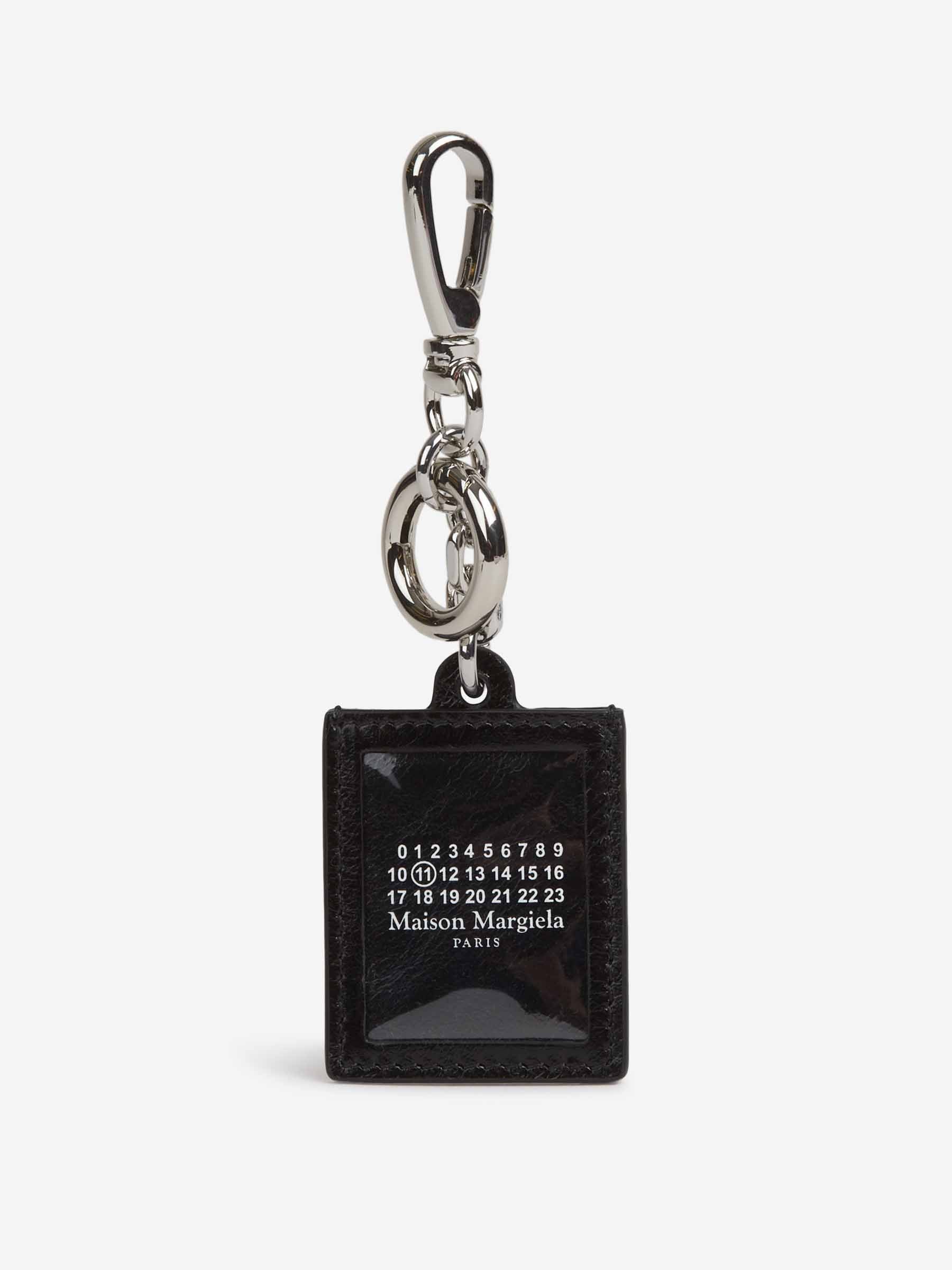 Maison Margiela – Maison Margiela Keychain Charm Photo in