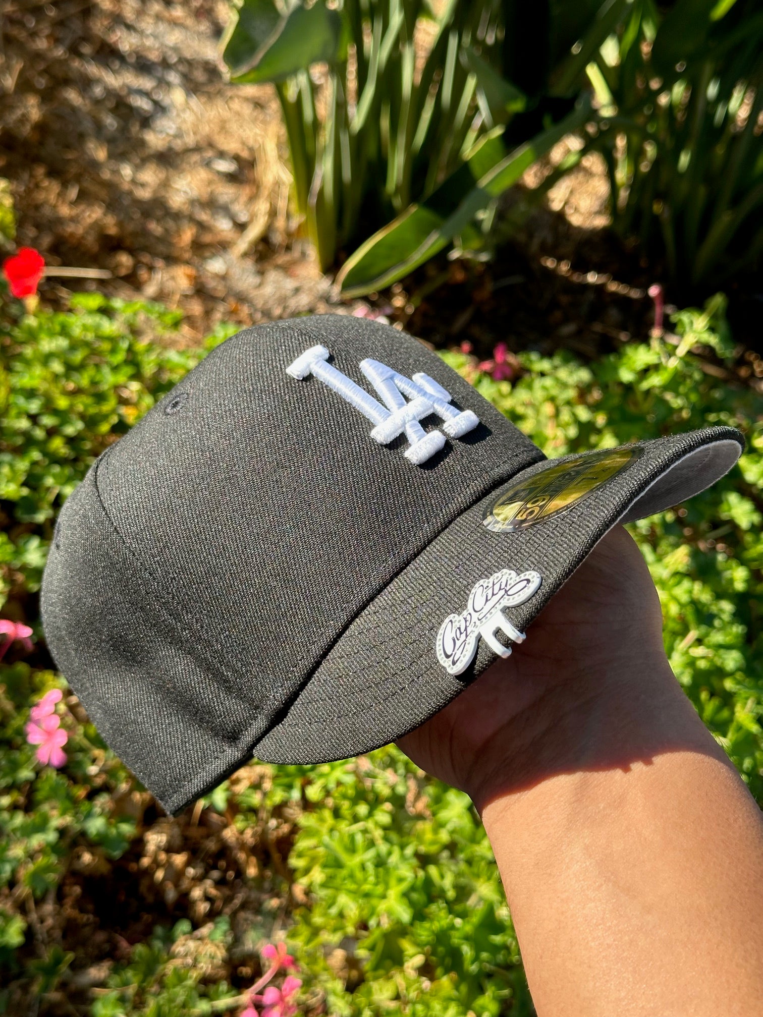 NEW ERA EXCLUSIVE 59FIFTY BLACK LOS ANGELES DODGERS