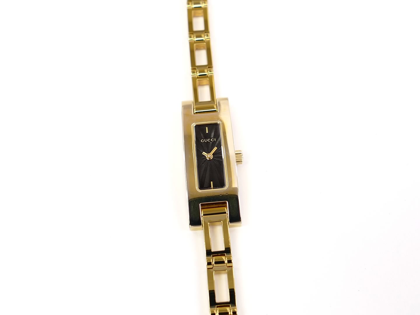 Gucci 3900L Black Dial on 18k Gold Bracelet Boxed – SWWatches