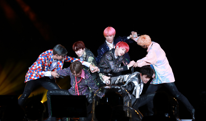 BTS World Tour: Love Yourself in Seoul – The Steel Frog Blog