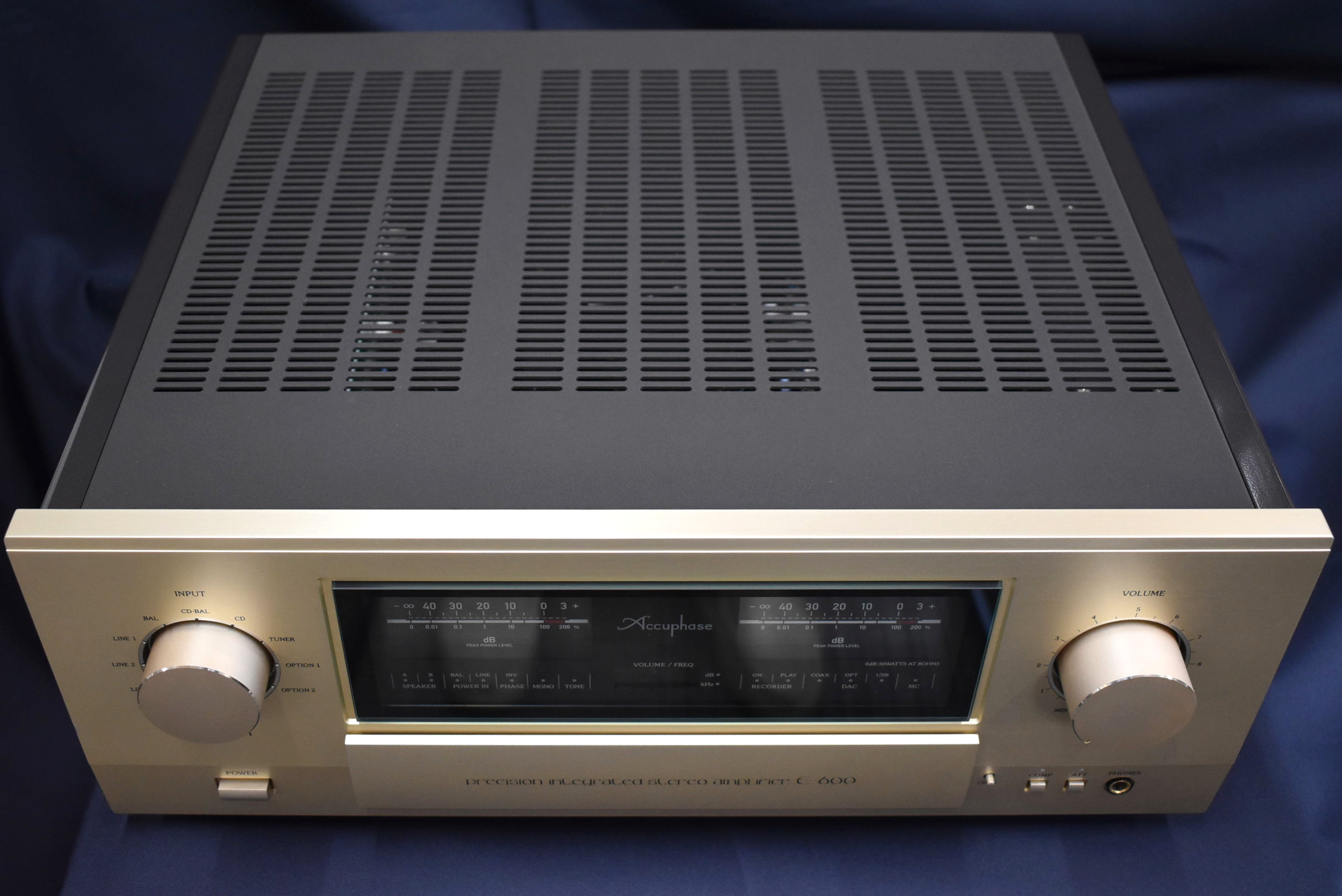 Accuphase E-600 | 中古商品紹介 | すみやサウンドギャラリー