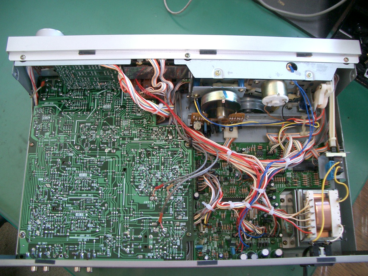 SONY カセットテープデッキ TC-K65の修理