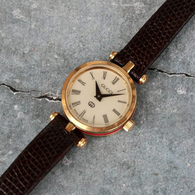 GUCCI グッチ シェリーライン アイボリー クォーツ レディース 腕時計