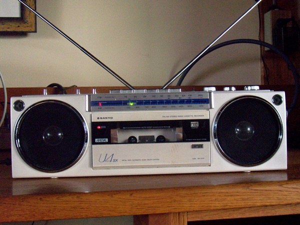 秘密基地のオーディオ部門（平成20年から～）大改革: 平成のラジカセ音