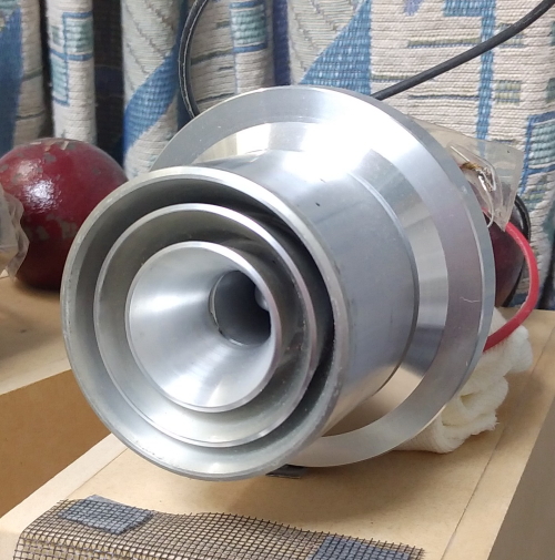 拡散ホーントゥイーター