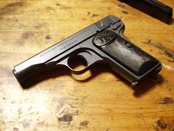 ブローニング1910（国際+まるしん）