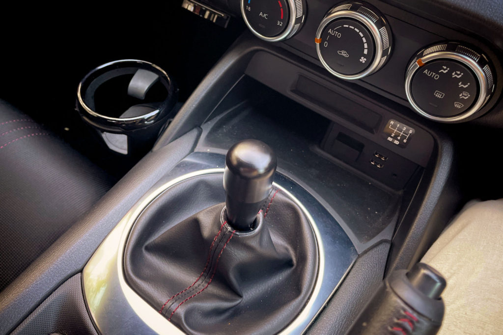 素晴らしき哉純正シフトノブ | クルマで行きます