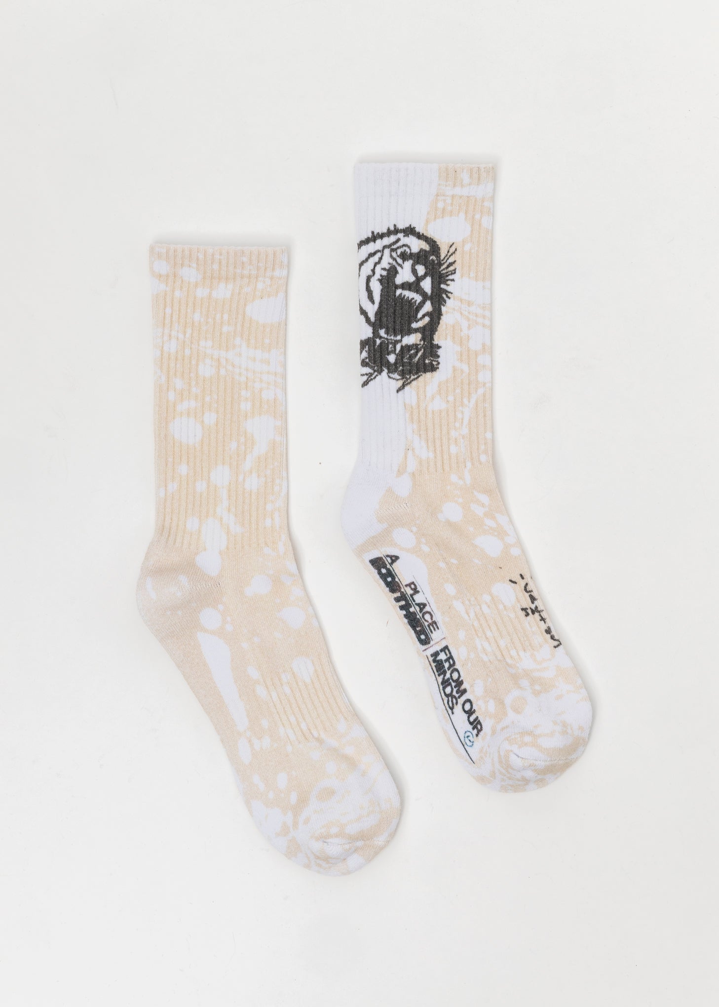 TRAVIS SCOTT CACTUS JACK FOR FRAGMENT SOCKS Beige/White – 017 Shop