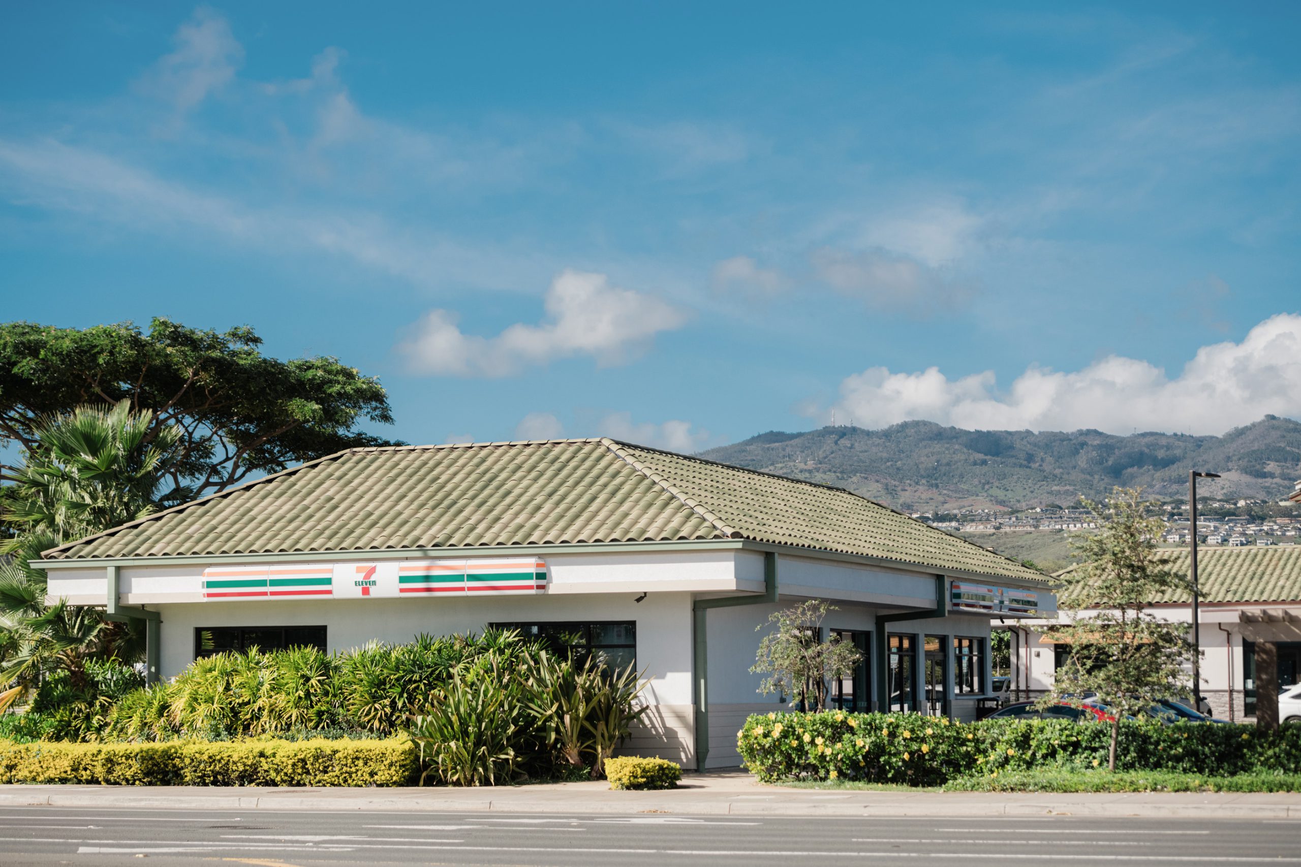 Discover Convenient 7-Eleven Locations in Leeward Oahu - 7-Eleven