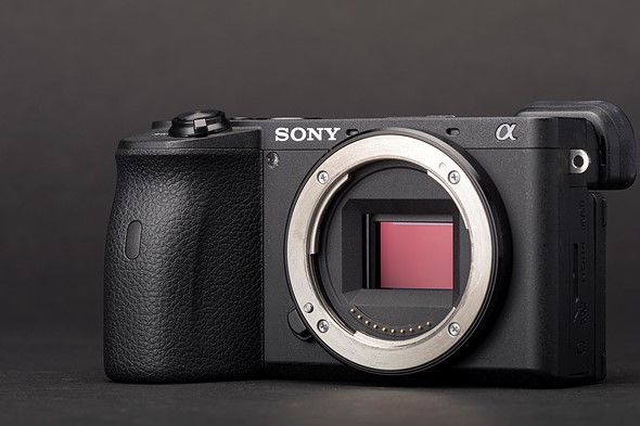 Sony a6600 review: Amazing autofocus, acceptable ergonomics
