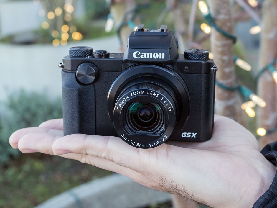 Inching forward? Canon PowerShot G5 X review posted: DPReview