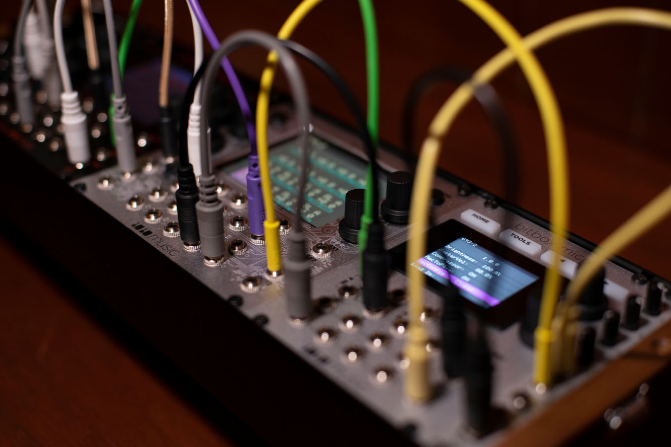 bitbox micro モジュラーシンセサイザー 1010MUSIC Bitbox Micro