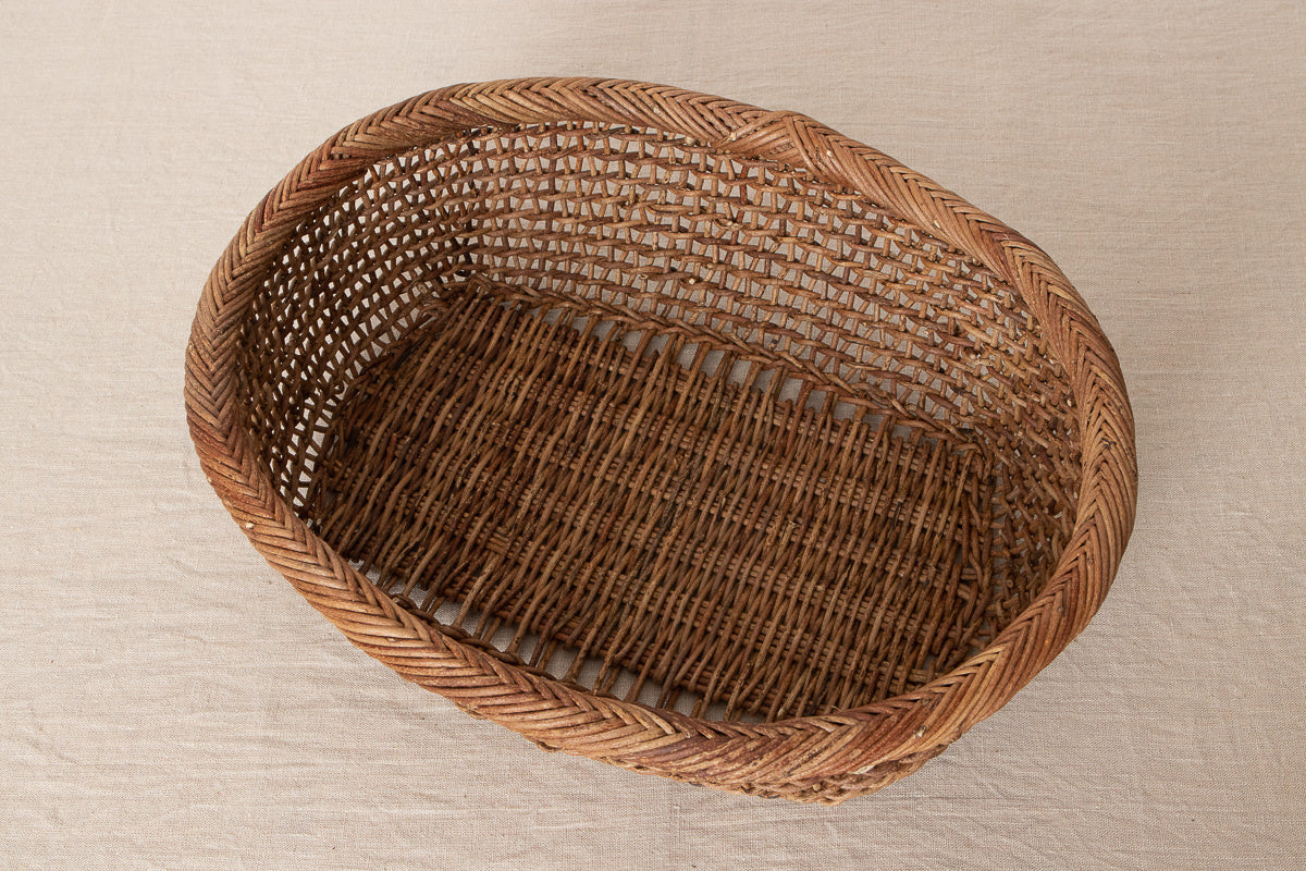 すかし編みのあけび蔓 楕円バスケット 暮らしの収納に – 市川籠店