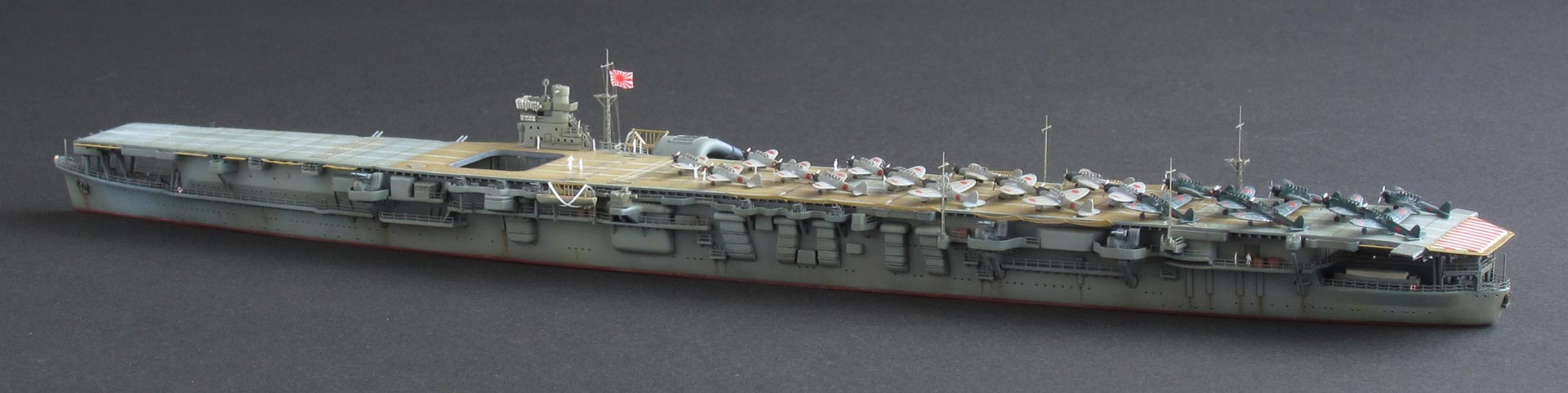アオシマ 1/700 日本海軍空母「蒼龍（そうりゅう）1941」プラモデル