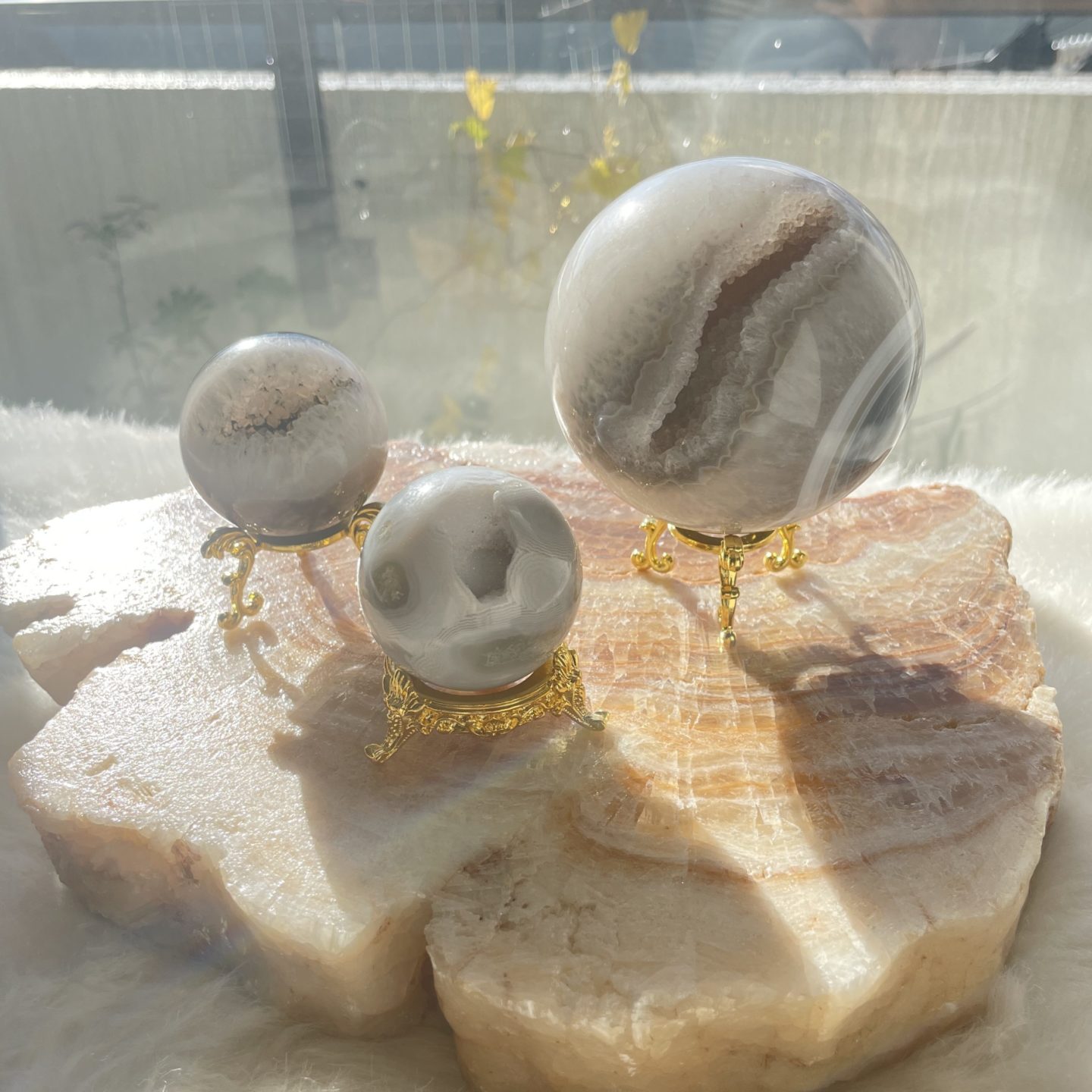 笑口メノウのスフィアたち アゲート - Amrita ✧ Crystal