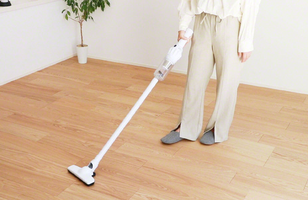 Qurra 4WAYコードレス掃除機 ダスティック 3R-CVC03 | スリーアール